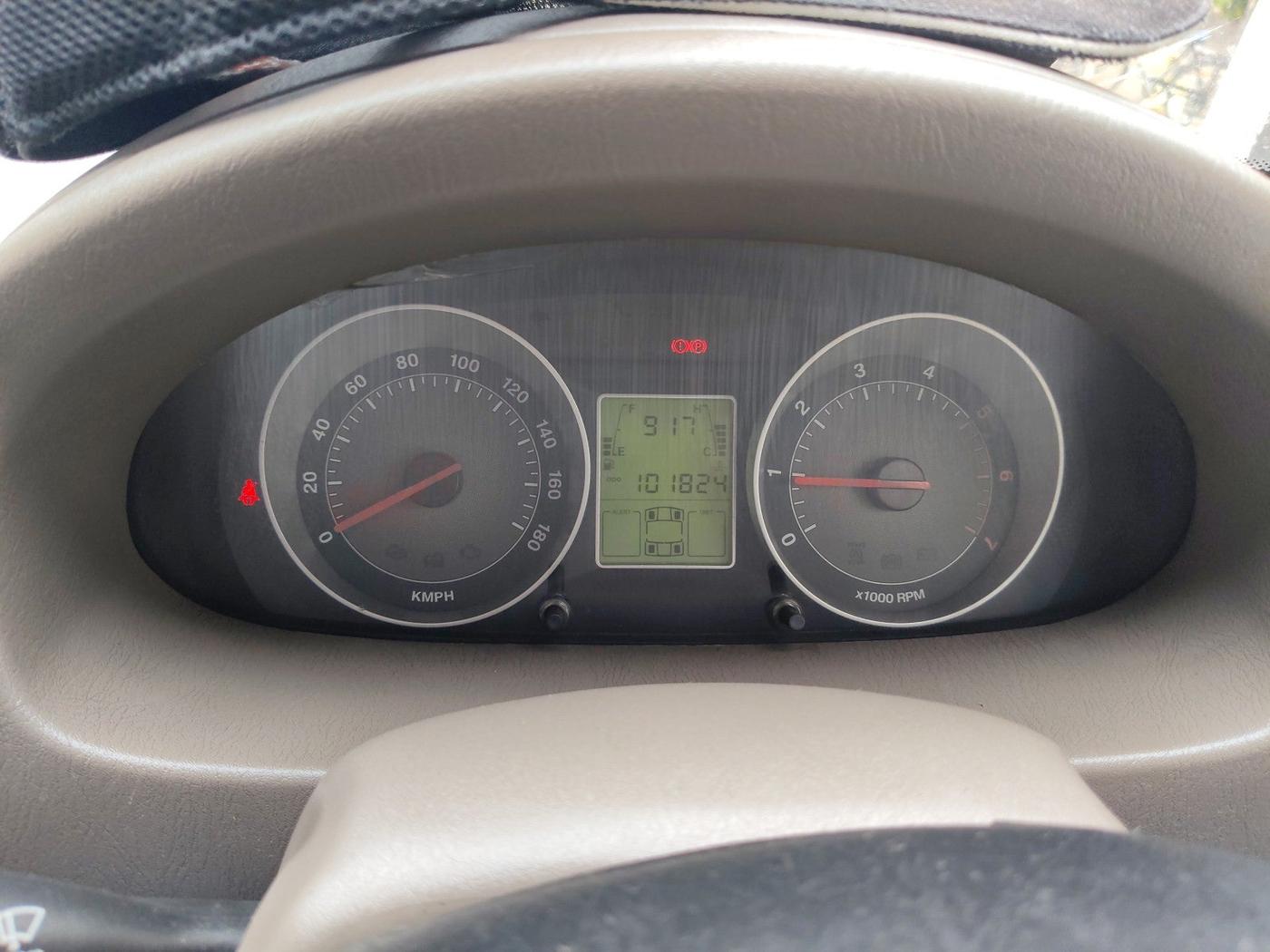 2012 Mahindra Scorpio VLX 2WD AIRBAG, Diesel, Manual, 1,01,824 km, interior