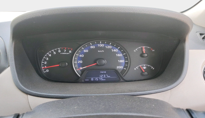 2016 Hyundai Xcent S 1.2, Petrol, Manual, 81,575 km, interior