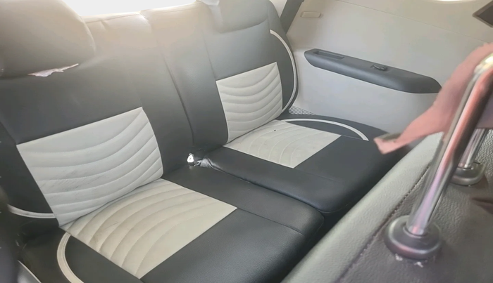 2020 Renault TRIBER RXZ AMT, Petrol, Automatic, 51,585 km, interior