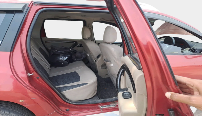 2015 Nissan Terrano XV D THP PREMIUM 110 PS, Diesel, Manual, 92,395 km, interior