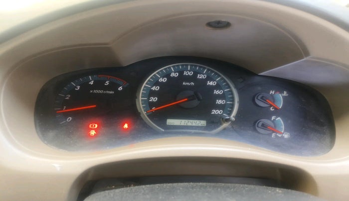 2015 Toyota Innova 2.5 VX 8 STR, Diesel, Manual, 1,12,442 km, interior