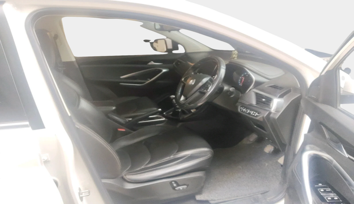 2019 MG HECTOR SHARP 2.0 DIESEL, Diesel, Manual, 1,09,374 km, interior