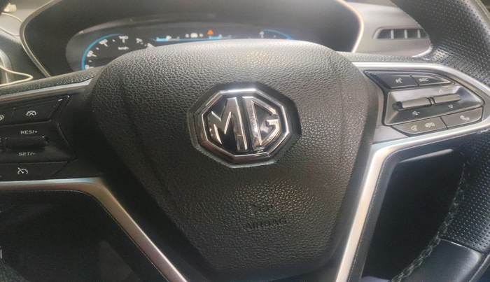 2019 MG HECTOR SHARP 2.0 DIESEL, Diesel, Manual, 1,09,374 km, interior