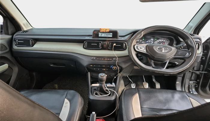 2022 Tata PUNCH ADVENTURE MT, Petrol, Manual, 95,690 km, interior
