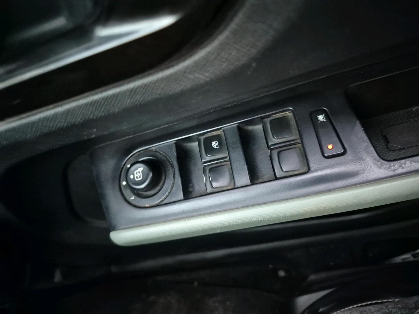2022 Tata PUNCH ADVENTURE MT, Petrol, Manual, 95,690 km, interior