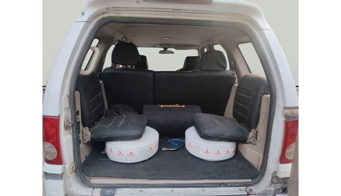 2012 Tata Safari 4X2 VX DICOR 2.2 VTT, Diesel, Manual, 1,14,592 km, exterior