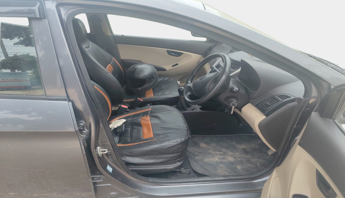 2017 Hyundai Eon ERA +, Petrol, Manual, 47,265 km, interior