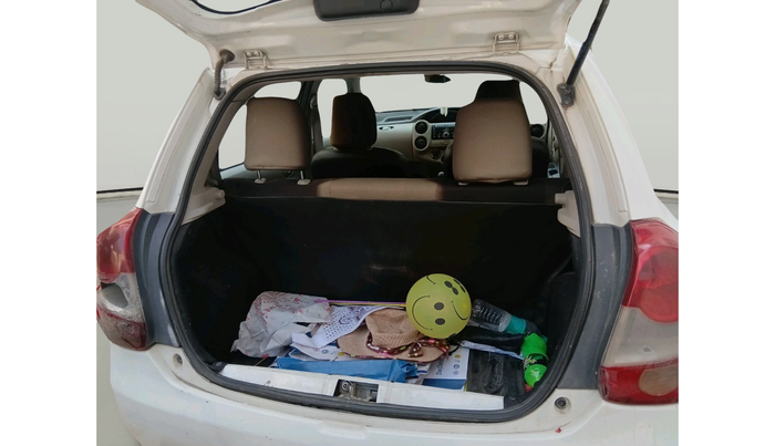 2014 Toyota Etios Liva G, Petrol, Manual, 1,25,443 km, exterior