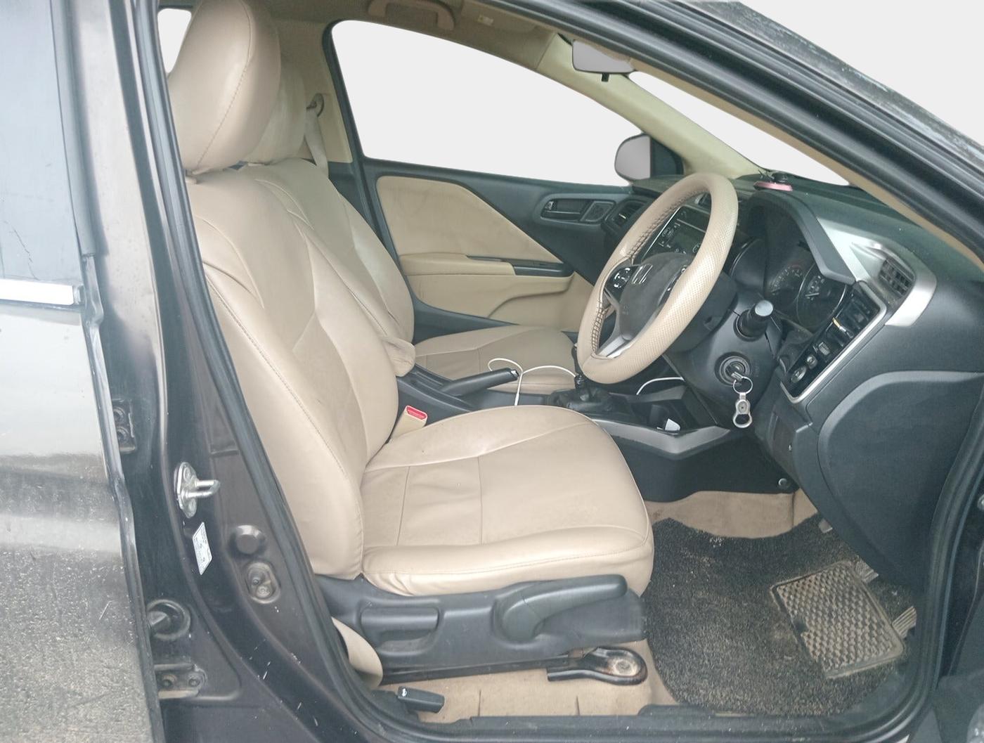 2014 Honda City 1.5L I-DTEC SV, Diesel, Manual, 95,000 km, interior