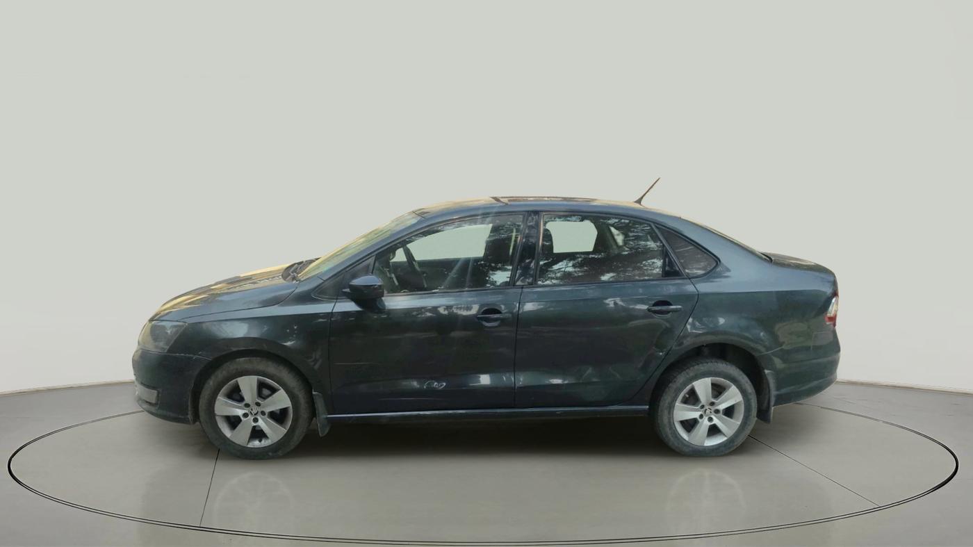 2018 Skoda Rapid AMBITION 1.5 TDI AT, Diesel, Automatic, 1,89,968 km, exterior