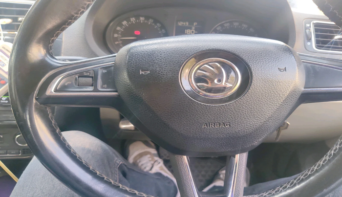 2018 Skoda Rapid AMBITION 1.5 TDI AT, Diesel, Automatic, 1,89,968 km, interior