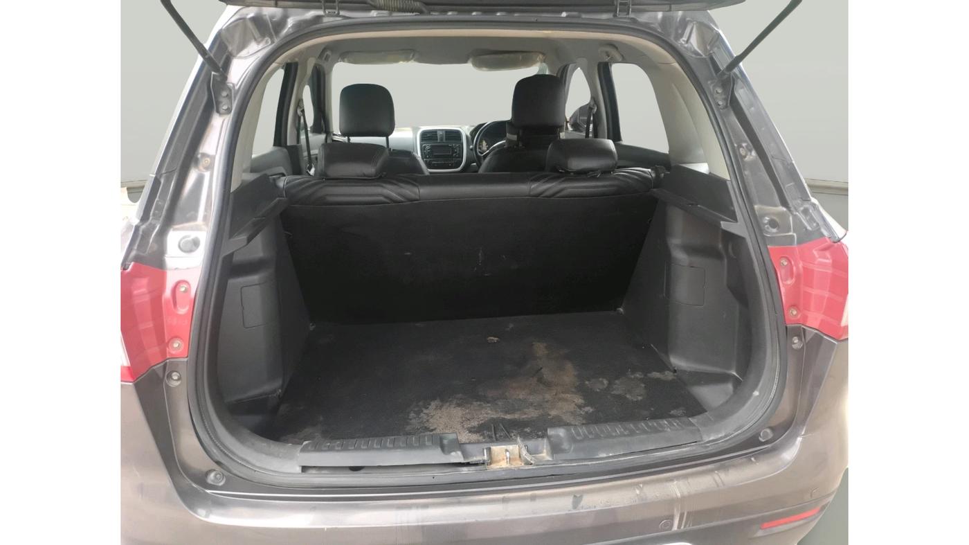 2018 Maruti Vitara Brezza VDI (O), Diesel, Manual, 1,96,369 km, exterior