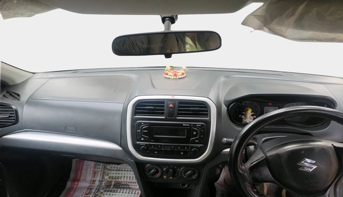 2018 Maruti Vitara Brezza VDI (O), Diesel, Manual, 1,96,369 km, interior