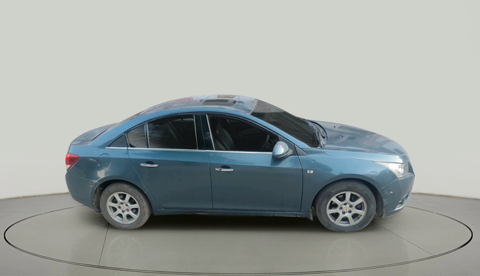 2011 Chevrolet Cruze LTZ, Diesel, Manual, 1,29,077 km, exterior