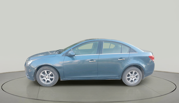 2011 Chevrolet Cruze LTZ, Diesel, Manual, 1,29,077 km, exterior