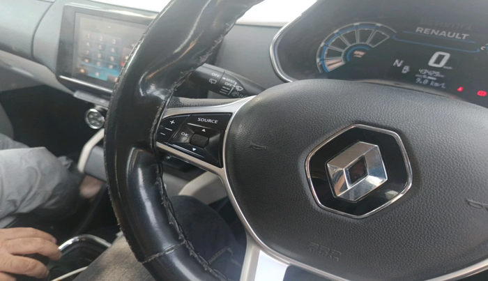 2021 Renault TRIBER RXZ AMT, Petrol, Automatic, 46,429 km, interior