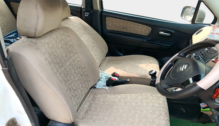 2017 Maruti Wagon R 1.0 VXI, Petrol, Manual, 74,668 km, interior