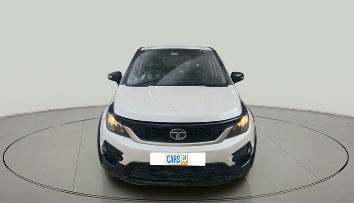 2017 Tata Hexa XE 4X2 7 STR, Diesel, Manual, 1,52,663 km, exterior