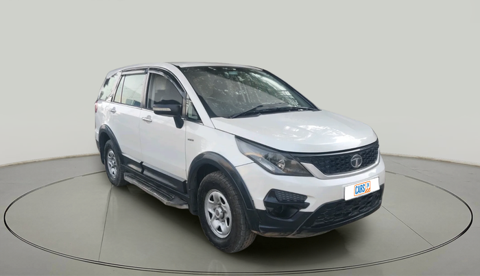 2017 Tata Hexa XE 4X2 7 STR, Diesel, Manual, 1,52,663 km, exterior