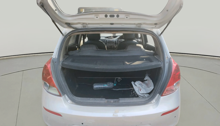 2013 Hyundai i20 MAGNA (O) 1.4 CRDI, Diesel, Manual, 1,07,390 km, exterior