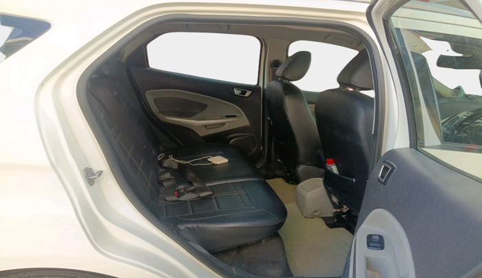 2014 Ford Ecosport TITANIUM 1.0L ECOBOOST, Petrol, Manual, 71,643 km, interior