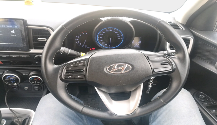 2020 Hyundai VENUE SX 1.0 TURBO, Petrol, Manual, 53,756 km, interior