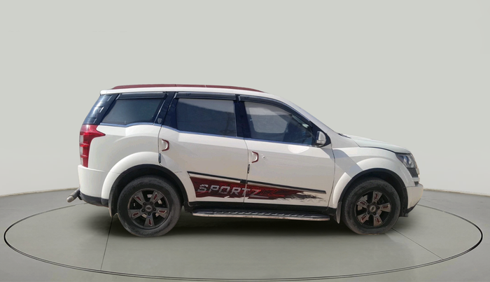 2014 Mahindra XUV500 W8, Diesel, Manual, 86,813 km, exterior