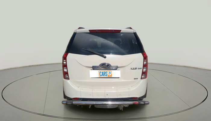 2014 Mahindra XUV500 W8, Diesel, Manual, 86,813 km, exterior