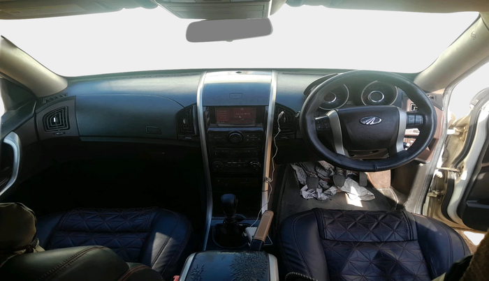 2014 Mahindra XUV500 W8, Diesel, Manual, 86,813 km, interior