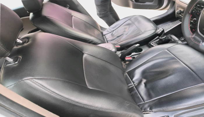 2016 Hyundai Elite i20 ASTA 1.4 CRDI, Diesel, Manual, 1,28,315 km, interior