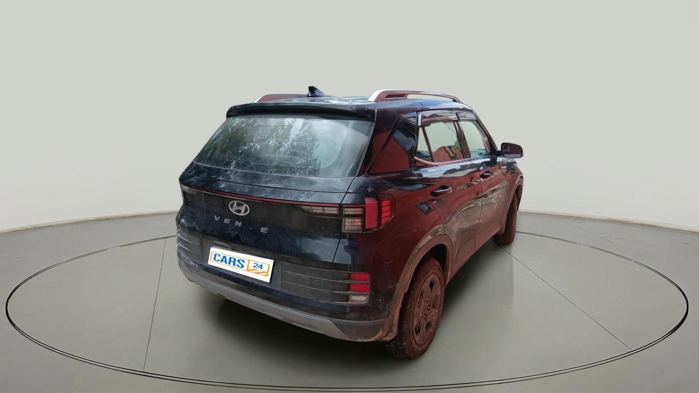 2024 Hyundai VENUE SX 1.2 PETROL, Petrol, Manual, 6,001 km, exterior