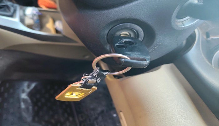 2013 Honda City 1.5L I-VTEC S MT, Petrol, Manual, 1,05,465 km, interior