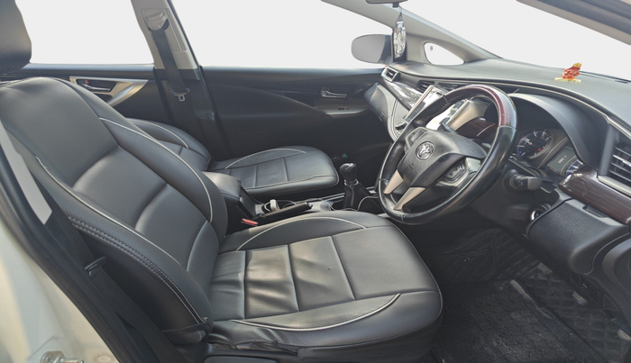 2017 Toyota Innova Crysta 2.4 VX 8 STR, Diesel, Manual, 1,41,454 km, interior