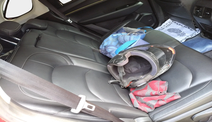 2019 MG HECTOR SHARP 2.0 DIESEL, Diesel, Manual, 1,01,289 km, interior