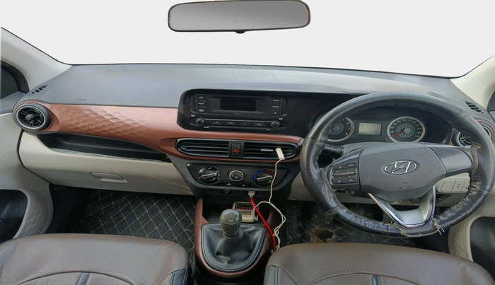 2022 Hyundai AURA S 1.2 CNG, Petrol, Manual, 1,33,939 km, interior