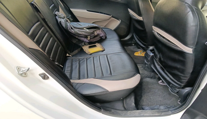 2015 Hyundai Xcent S 1.2, Petrol, Manual, 72,399 km, interior