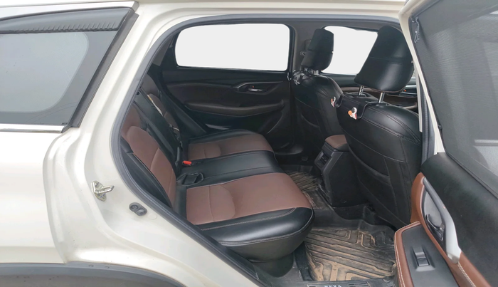 2023 Maruti Grand Vitara DELTA CNG, Petrol, Manual, 27,274 km, interior