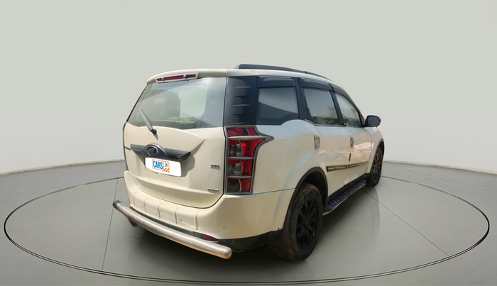 2016 Mahindra XUV500 W10, Diesel, Manual, 97,428 km, exterior