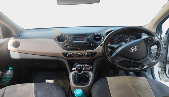 2016 Hyundai Grand i10 ASTA 1.2 KAPPA VTVT, Petrol, Manual, 1,80,324 km, interior