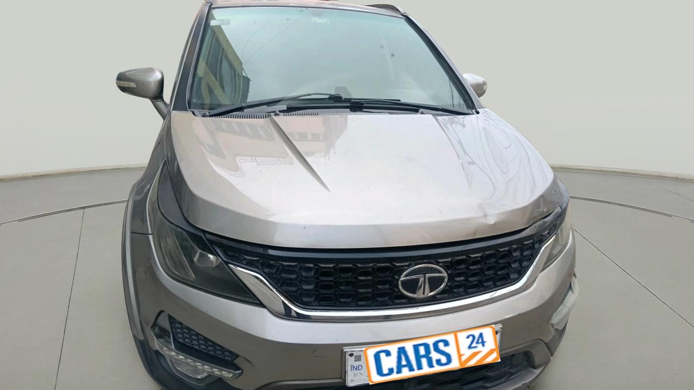 2017 Tata Hexa XTA 4X2 7 STR, Diesel, Automatic, 1,35,974 km, exterior