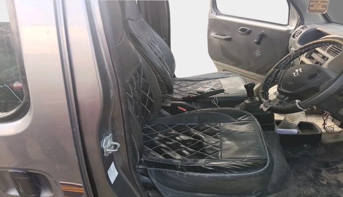 2021 Maruti Eeco 5 STR AC CNG, Petrol, Manual, 86,213 km, interior