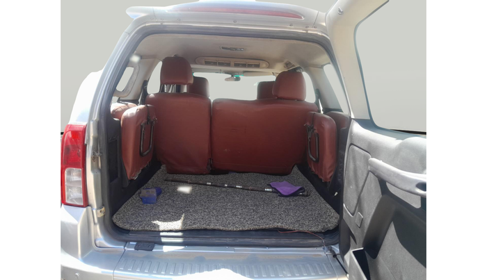 2015 Tata Safari Storme 2.2 EX 4X2, Diesel, Manual, 1,76,442 km, exterior