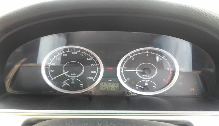 2015 Tata Safari Storme 2.2 EX 4X2, Diesel, Manual, 1,76,442 km, interior