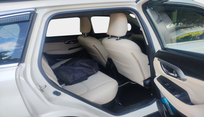 2024 Maruti Grand Vitara SIGMA SMART HYBRID, Petrol, Manual, 30,530 km, interior