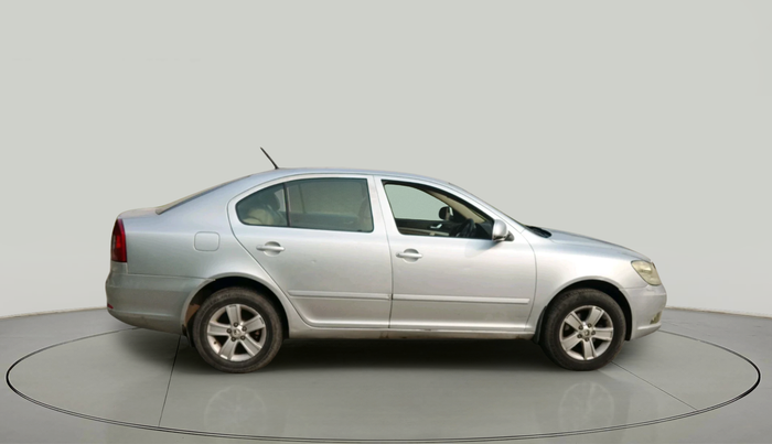 2012 Skoda Laura AMBIENTE 2.0 TDI CR MT, Diesel, Manual, 3,64,998 km, exterior