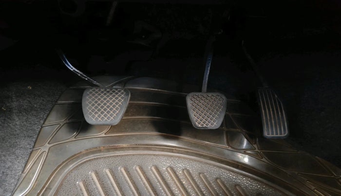 2013 Honda Amaze 1.2L I-VTEC S, Petrol, Manual, 1,03,272 km, interior