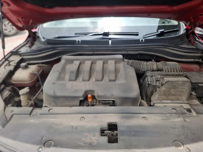 2022 Mahindra XUV700 AX 5 P MT 7 STR, Petrol, Manual, 50,765 km, exterior