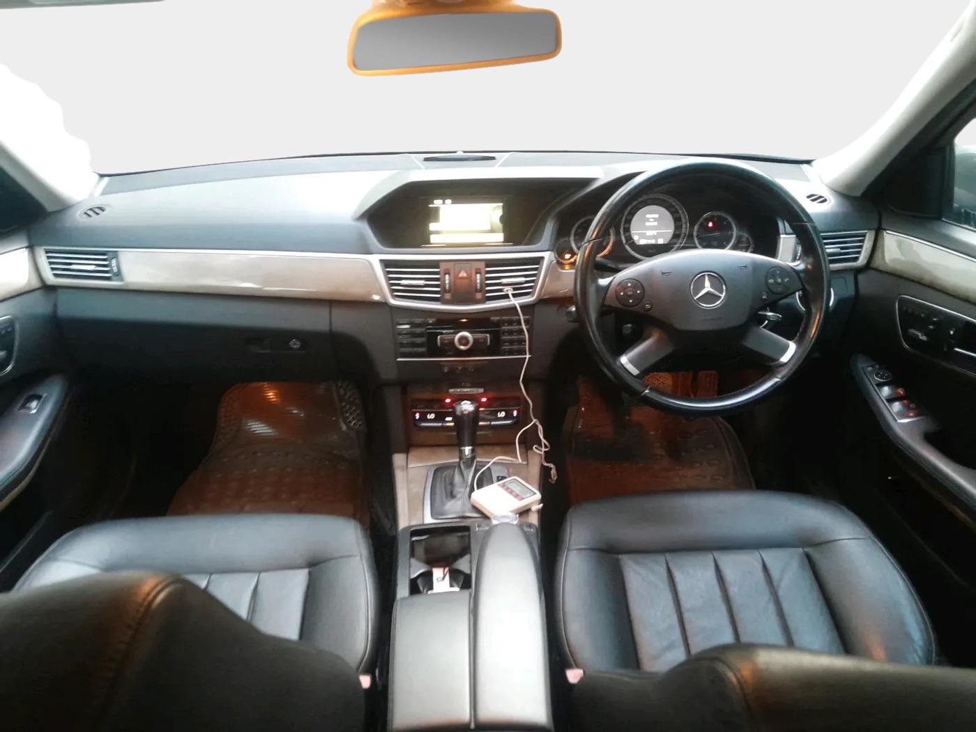 2010 Mercedes Benz E Class E 250 CDI ELEGANCE, Diesel, Automatic, 54,422 km, interior