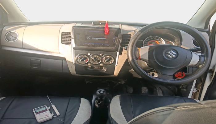 2015 Maruti Wagon R 1.0 VXI, Petrol, Manual, 81,211 km, interior