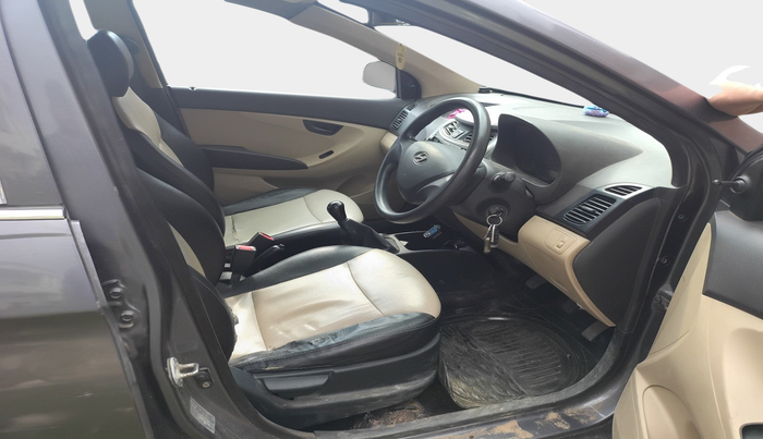 2014 Hyundai Eon ERA +, Petrol, Manual, 67,047 km, interior